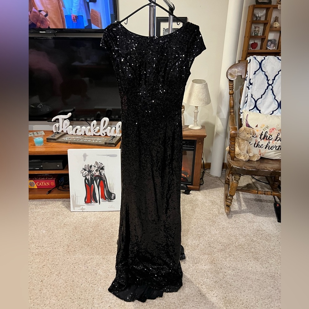 Babyonline Dress Scoop back formal dress
